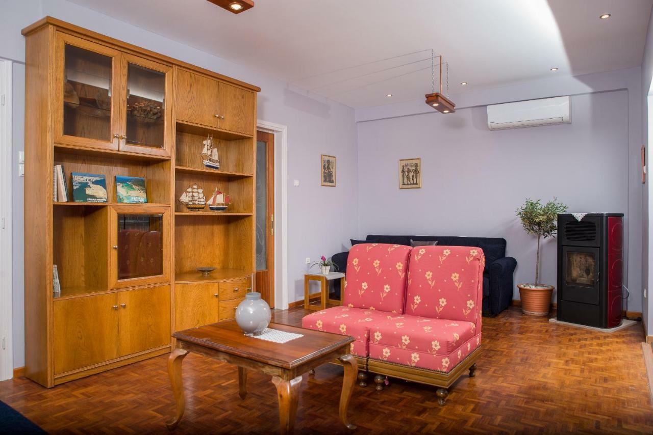 Théa Apartment Kavala Extérieur photo