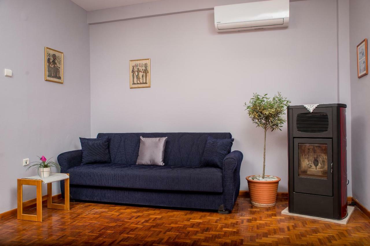 Théa Apartment Kavala Extérieur photo