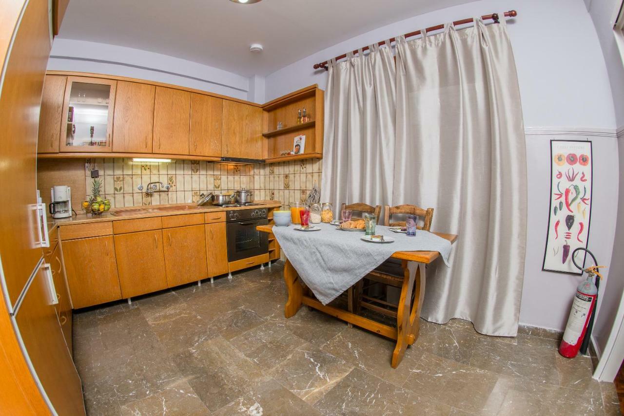 Théa Apartment Kavala Extérieur photo