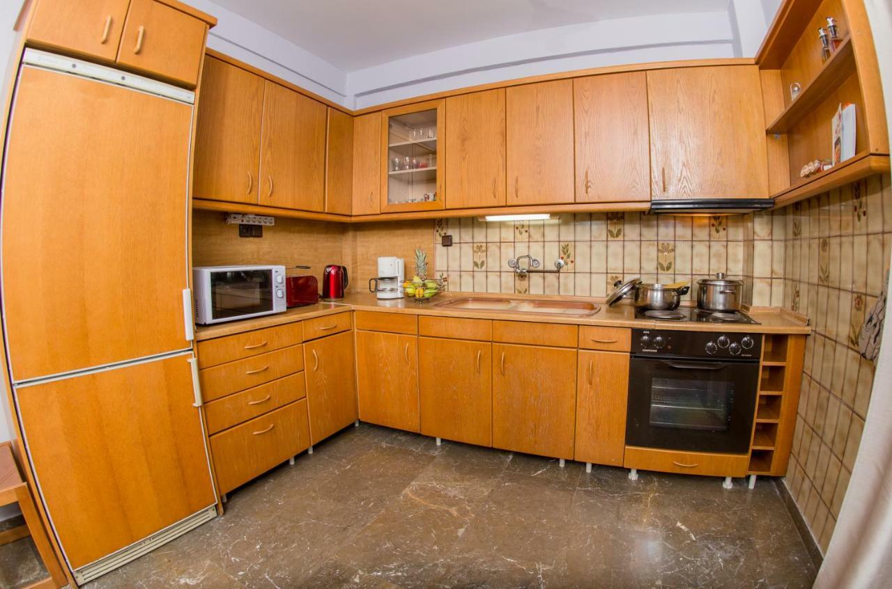 Théa Apartment Kavala Extérieur photo